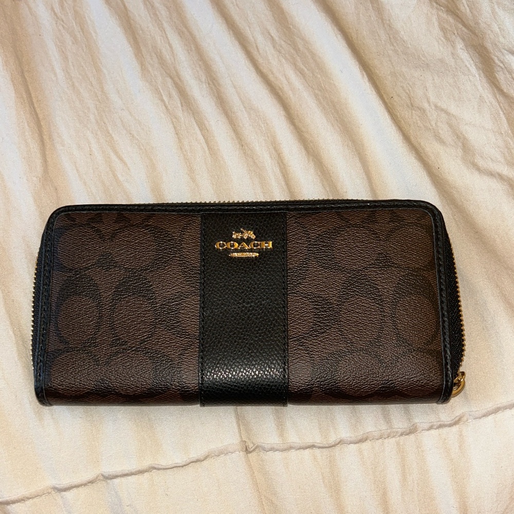 Coach Signature Brown and Black Wallet